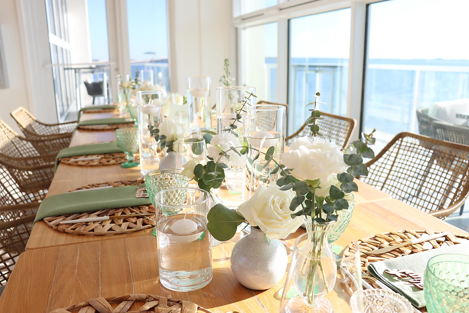 One Destination An Entire Wedding Weekend Discover Sunseeker Resort On Floridas Gulf Coast elegant outdoor dining decor One Destination An Entire Wedding Weekend Discover Sunseeker Resort On Floridas Gulf Coast elegant outdoor dining decor