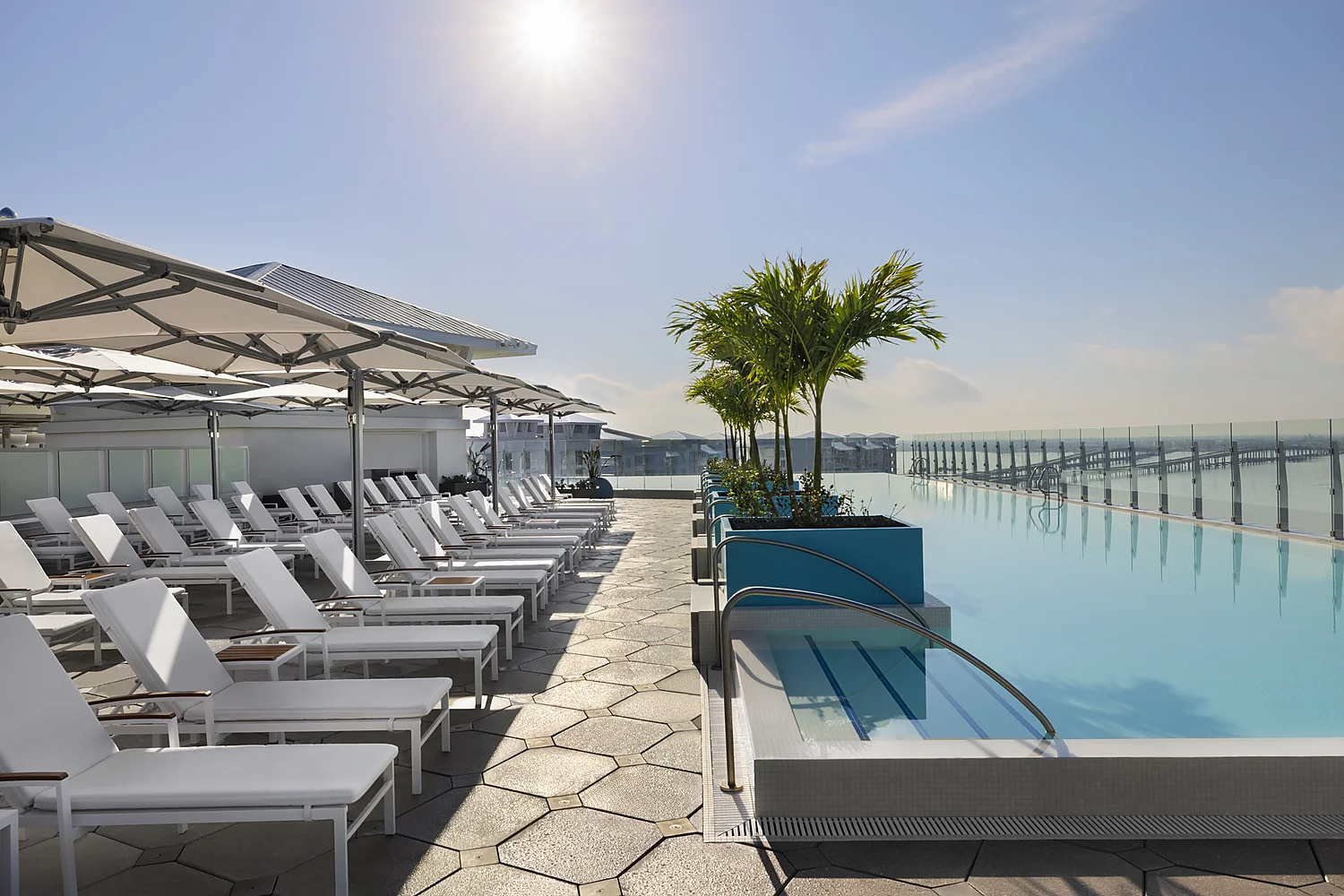 One Destination An Entire Wedding Weekend Discover Sunseeker Resort On Floridas Gulf Coast rooftop pool lounge chairs sunny One Destination An Entire Wedding Weekend Discover Sunseeker Resort On Floridas Gulf Coast rooftop pool lounge chairs sunny