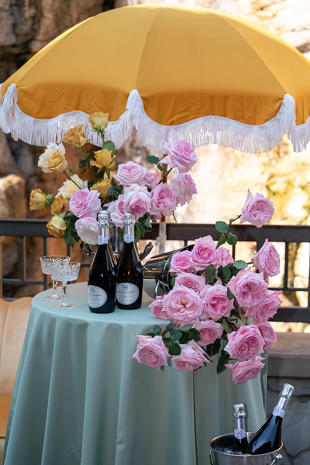 Wedding Connections Designs Omni Grove Park Inn The Styled Challenge Asheville outdoor celebration roses champagne