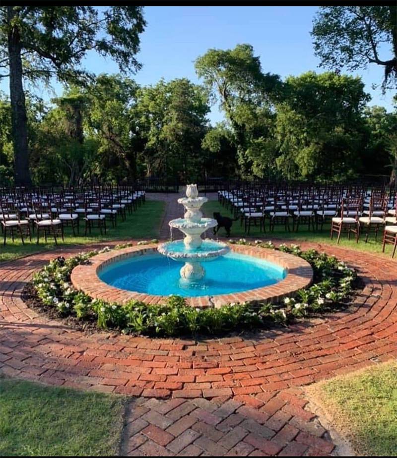 Walter Place Mansion Fountain