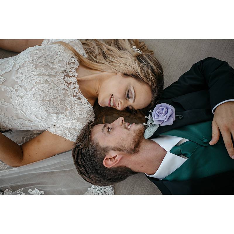 Joy Photo And Video Couple On Ground