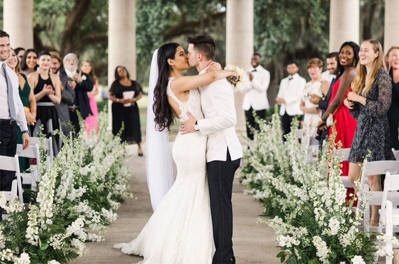 Diana Yovera & Michael Kjelsons New Orleans Real Wedding Bride And Groom Ceremony Kiss