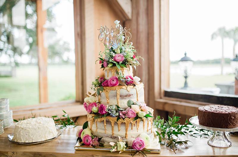Brianna Geiger & Jimmy Nettles Wedding Cake 