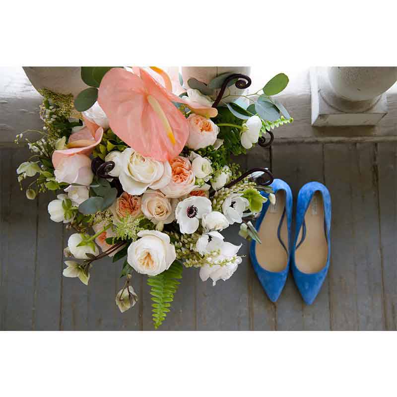 Real Wedding Rebecca Burks Hunter Coleman Flowers & Heels