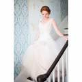 Piper Vine Photography Bride on stairs