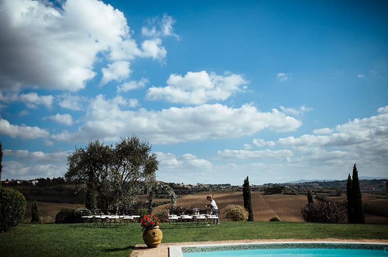 Stephanie MacLaughlin And Zachary Newell Pool View