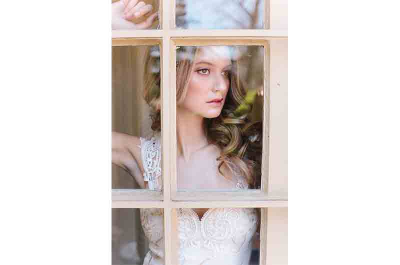 junior_league_of_memphis-window bride looking out window