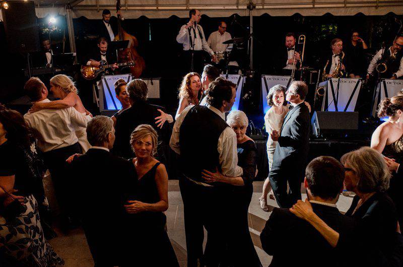 Jeremy Shrader Wedding family friends dancing