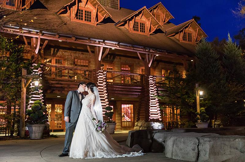 Christina Ridley And Barney Katzerman Couple Kiss At Night