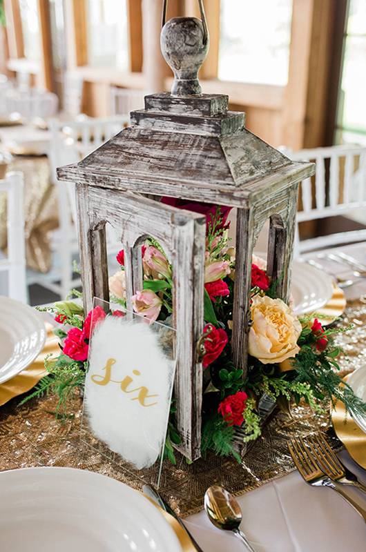 Brianna Geiger & Jimmy Nettles Lantern Centerpiece 