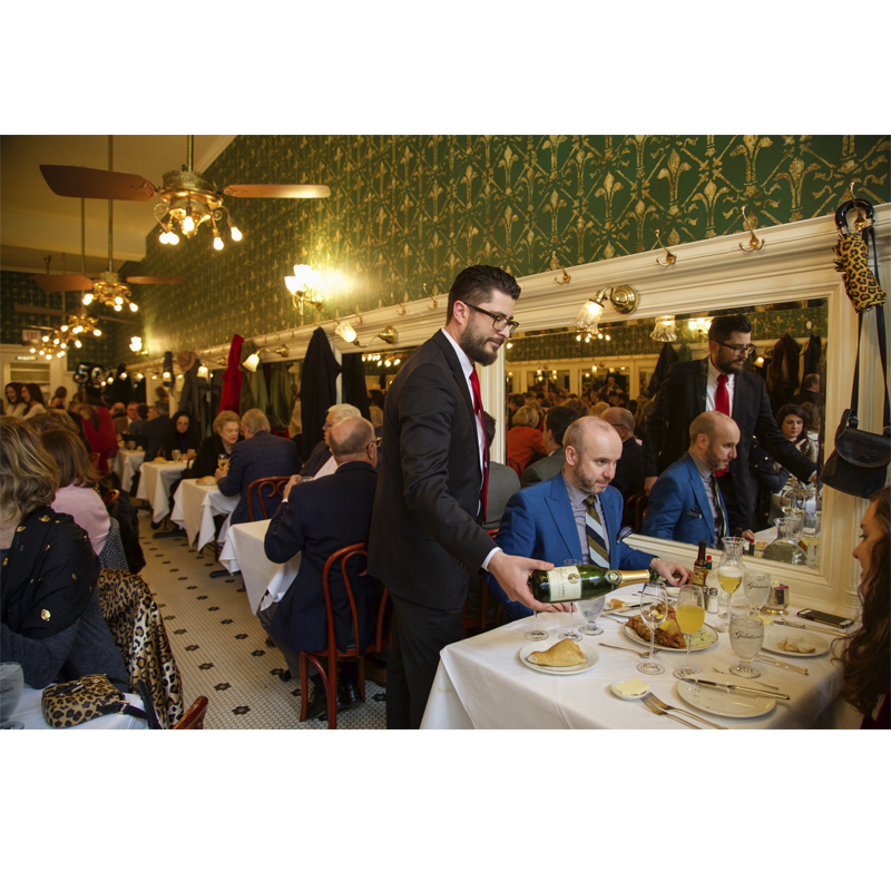 Galatorie Resturant Servers