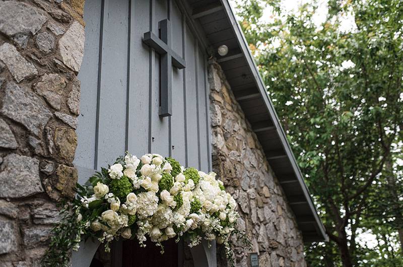 Kristal Caron & Stephen Meyer Church Entrance