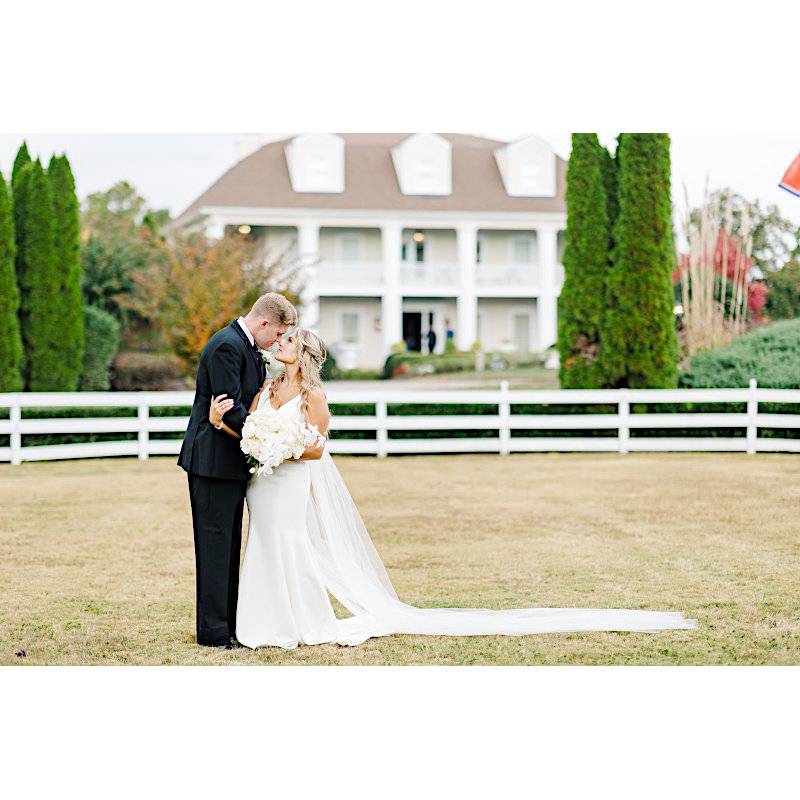 Castleton Farms couple