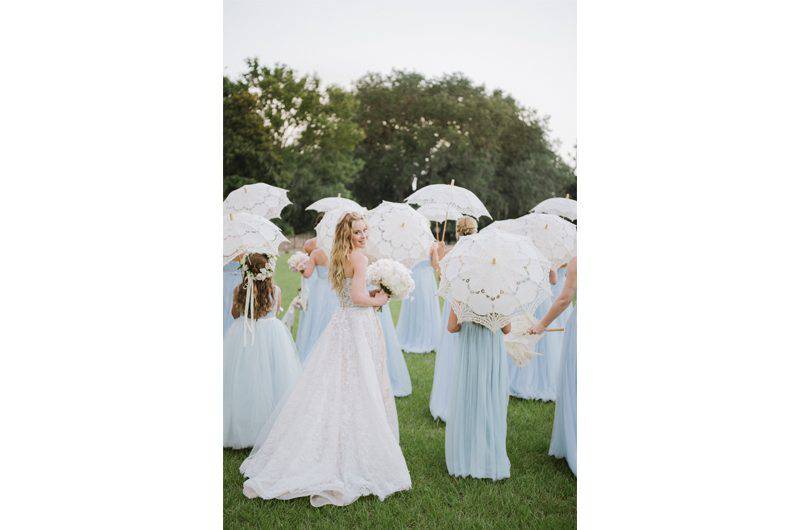 Tara Lipinski & Todd Kapostasy Bridal Party Umbrellas