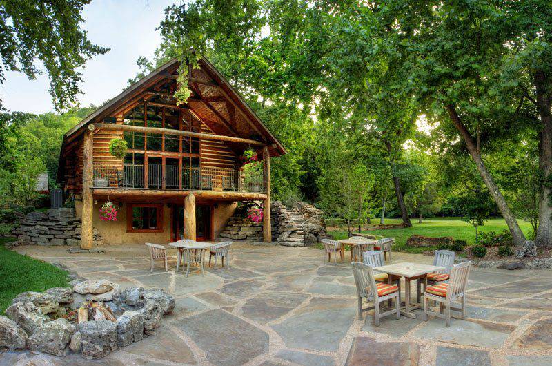 Big Cedar Lodge hope wilderness chapel exterior wooden seating grounds