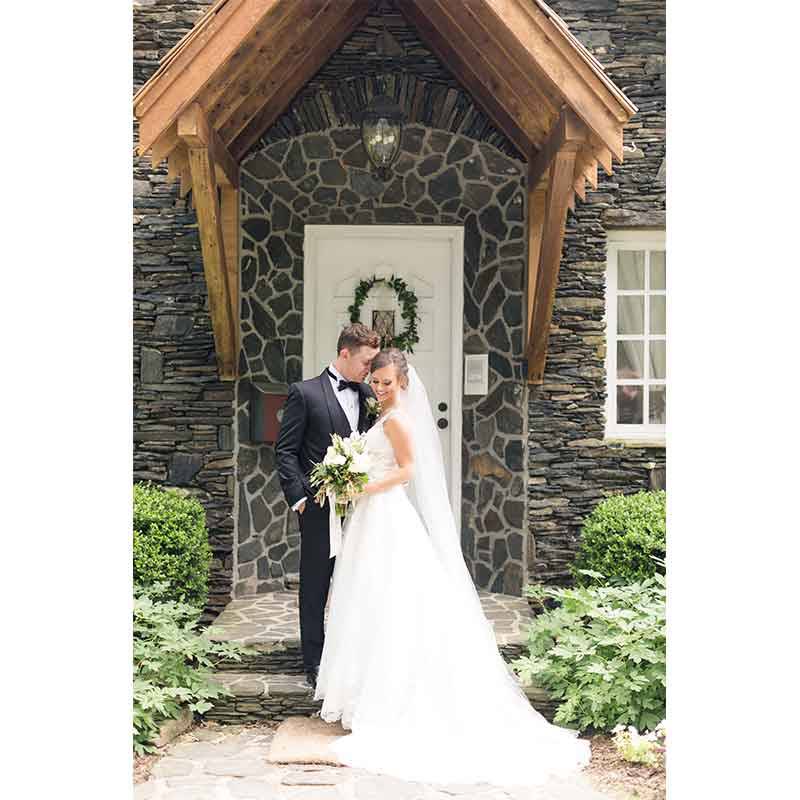 Real Wedding Scotty McCreery & Gabrielle Dugal Couple Happy
