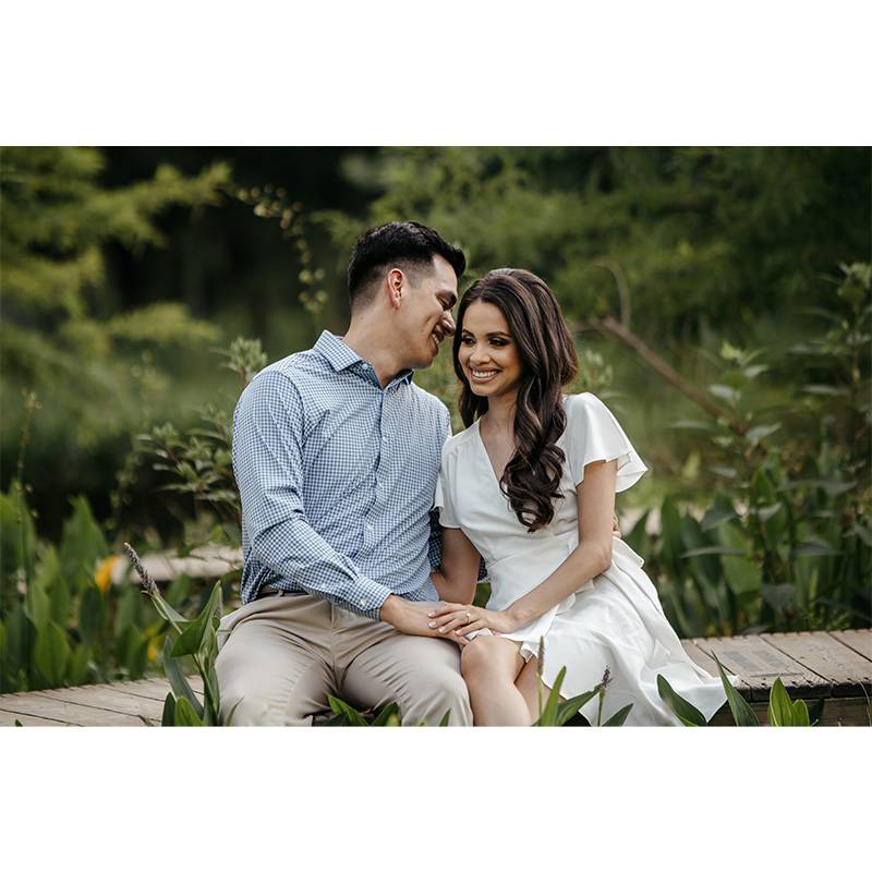 Joy Photo And Video Sitting Couple